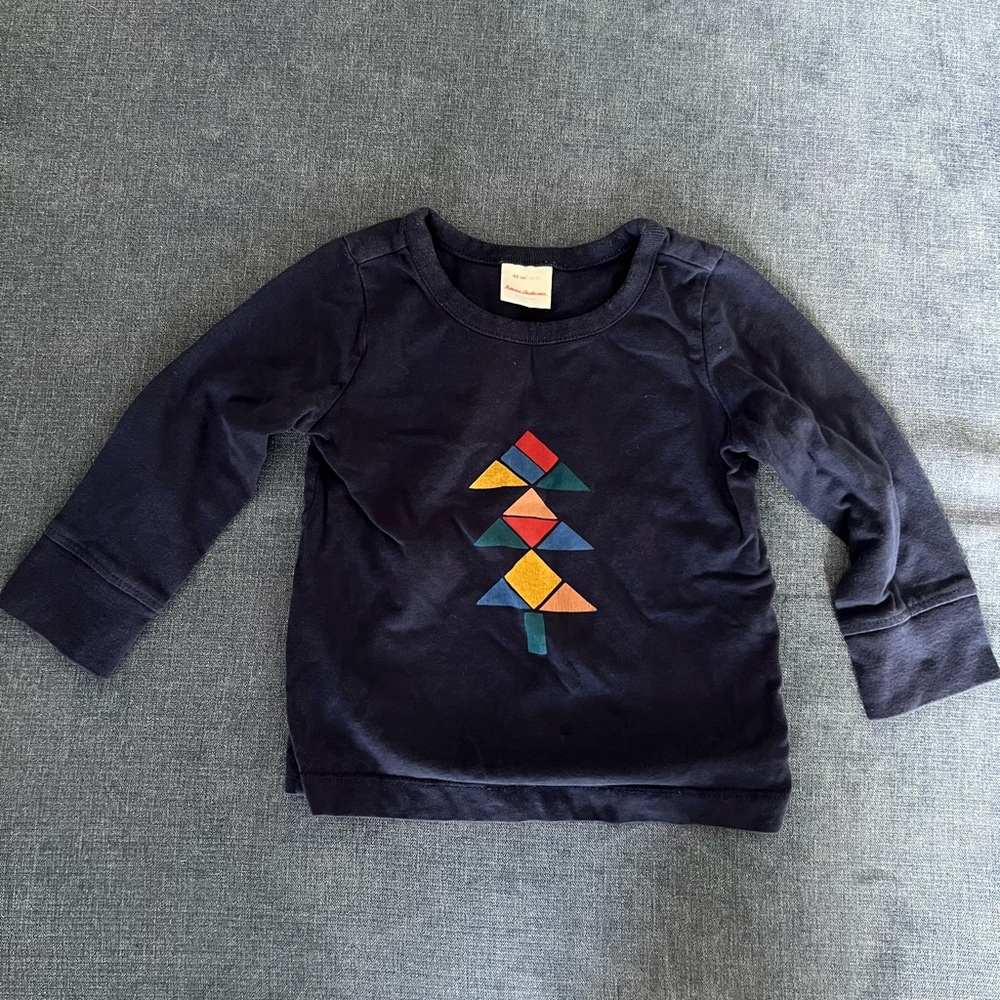 Hanna Andersson 2T Navy Blue Kids Shirt with Geometric Design